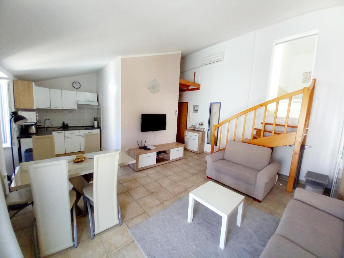 Apartment Karlo Medulin Eksteriør billede
